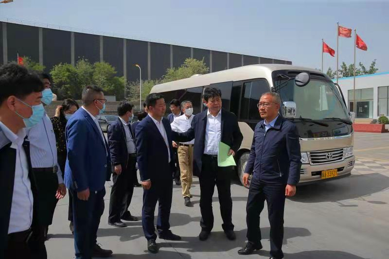 河北省副省長(cháng)胡啟生一行蒞臨高邑公司調研配圖1.png 河北省副省長(cháng)胡啟生一行蒞臨高邑公司調研配圖1.png