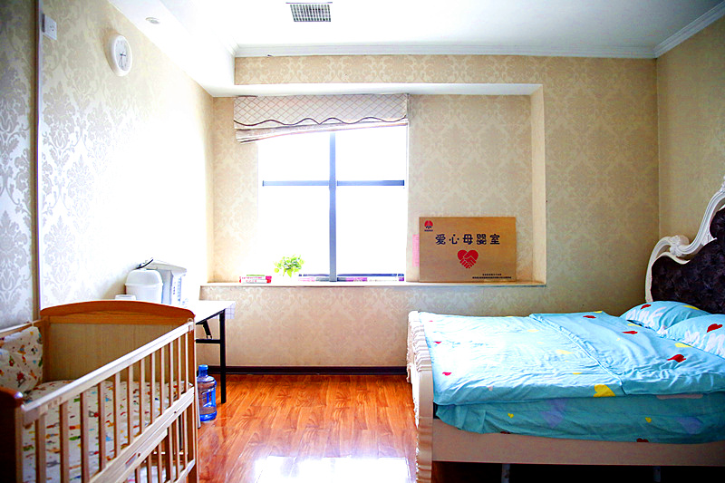 新型能源公司:“母親節”讓愛(ài)“不打烊”圖1.png 新型能源公司:“母親節”讓愛(ài)“不打烊”圖1.png