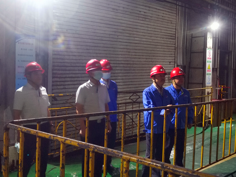 黨委書(shū)記、董事長(cháng)方剛到黃陵二礦選煤廠(chǎng)檢查指導3.png