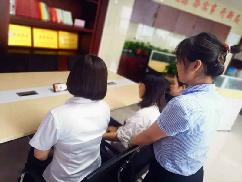 新型能源公司掀起學(xué)習貫徹“七一”重要講話(huà)精神熱潮