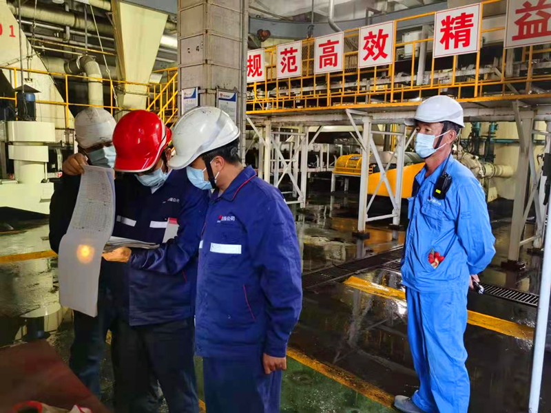 選煤公司:袁大灘選煤廠(chǎng)“三步走”穩行安全快車(chē)道.png 選煤公司:袁大灘選煤廠(chǎng)“三步走”穩行安全快車(chē)道.png