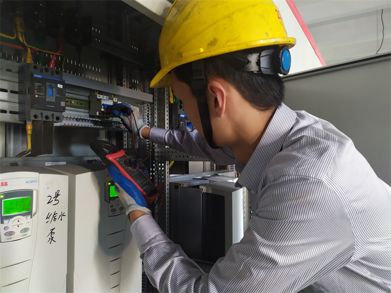 福建陜科公司:中秋節期間他們仍堅守崗位不打烊-4.png 福建陜科公司:中秋節期間他們仍堅守崗位不打烊-4.png