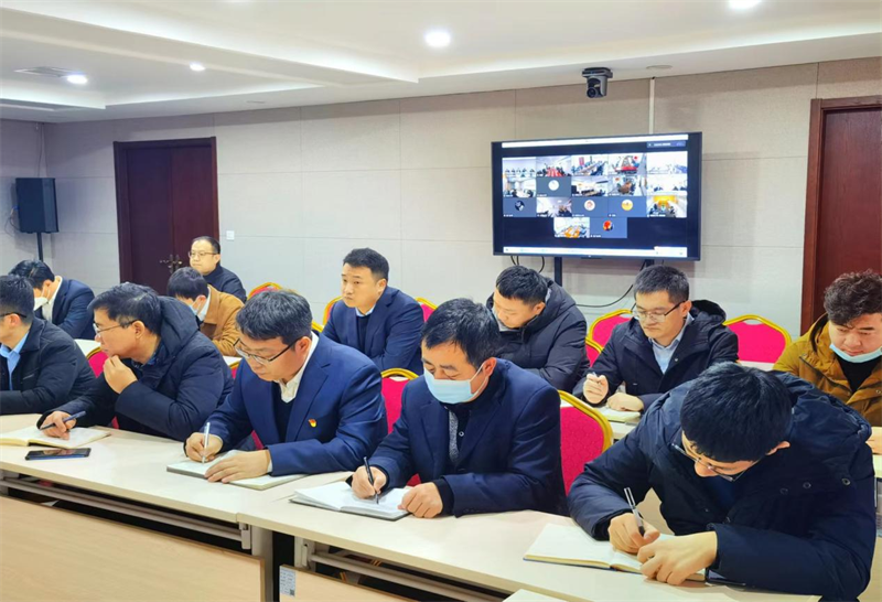 新型能源公司召開(kāi)安全環(huán)保工作會(huì )議1.png 新型能源公司召開(kāi)安全環(huán)保工作會(huì )議1.png