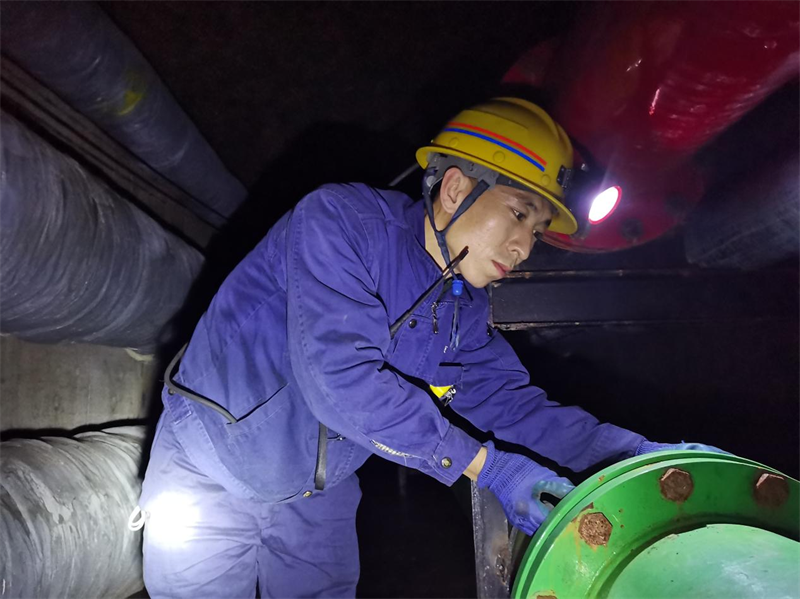 神木分公司小保當運營(yíng)中心:好春光不如“檢”一場(chǎng)3.png 神木分公司小保當運營(yíng)中心:好春光不如“檢”一場(chǎng)3.png
