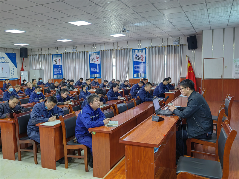 選煤公司:多舉措推動(dòng)安全生產(chǎn)標準化再上“新臺階”2.png 選煤公司:多舉措推動(dòng)安全生產(chǎn)標準化再上“新臺階”2.png