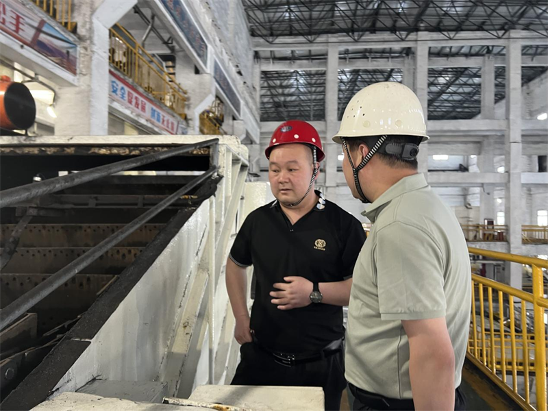 山東能源西北礦業(yè)邵寨煤業(yè)調研團到選煤公司小莊選煤廠(chǎng)觀(guān)摩交流2.png 山東能源西北礦業(yè)邵寨煤業(yè)調研團到選煤公司小莊選煤廠(chǎng)觀(guān)摩交流2.png