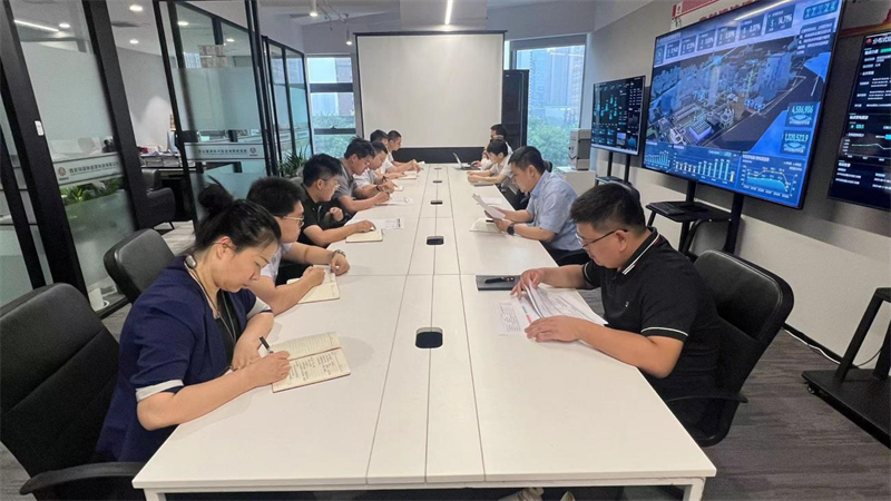 （一）公司所屬各單位傳達學(xué)習陜西省工會(huì )第十五次代表大會(huì )精神