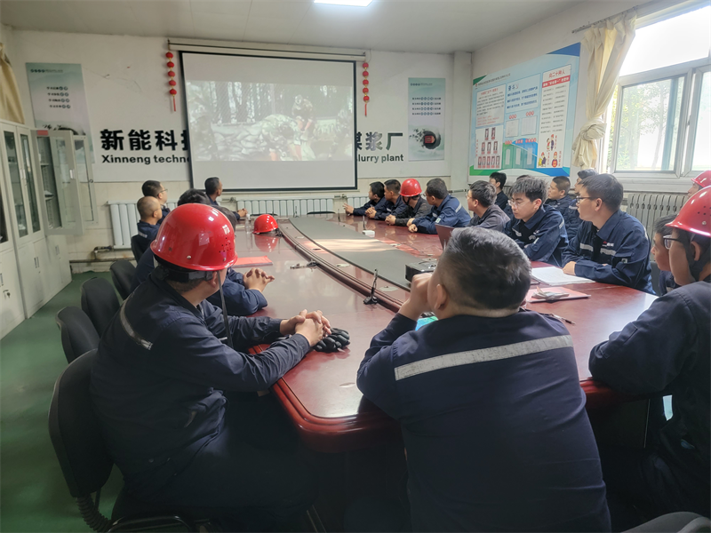 神木分公司水煤漿廠(chǎng)：把緊“安全脈” 筑牢“安全堤”