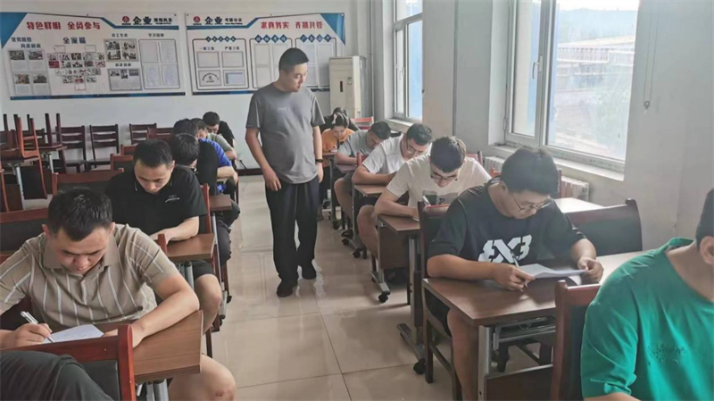 選煤公司龍華選煤廠(chǎng)開(kāi)展技能比武大賽